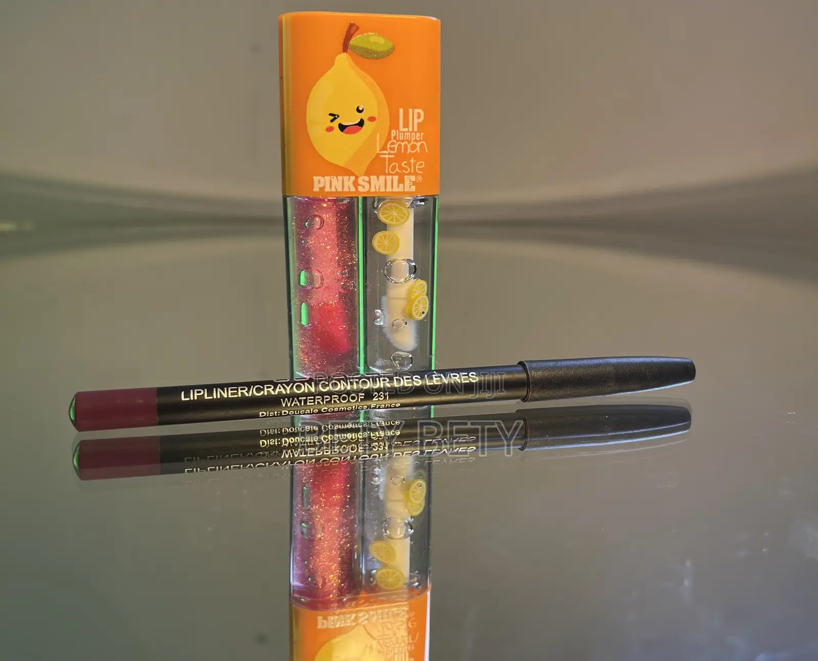 2 in 1 Lip Plumper Lip Liner