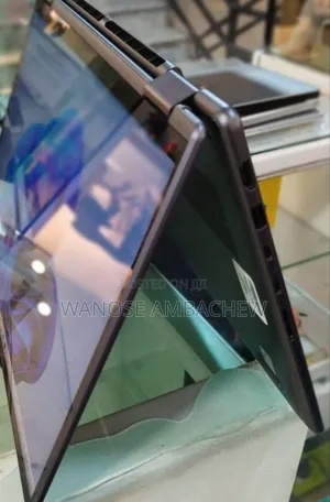 New Laptop Lenovo Yoga 7i 16GB Intel Core I7 SSD 1T