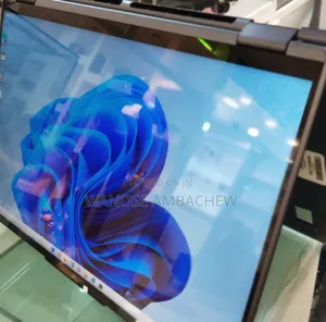 New Laptop Lenovo Yoga 7i 16GB Intel Core I7 SSD 1T