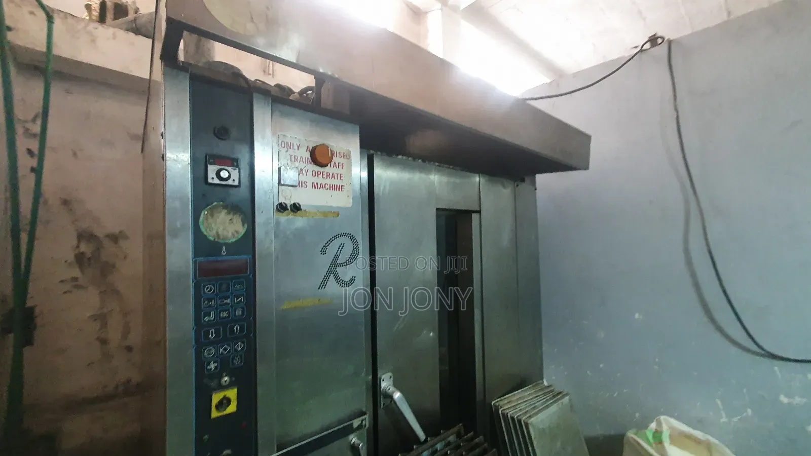 ሮተሪ ሬቨንት 624 ደብል ራክ ባለ 14 ፖትራ ስዊድን የተሰራ ዳቦ መጋገሪያ በጣም ጥሩ ይዞታላይ የሚገነኝ