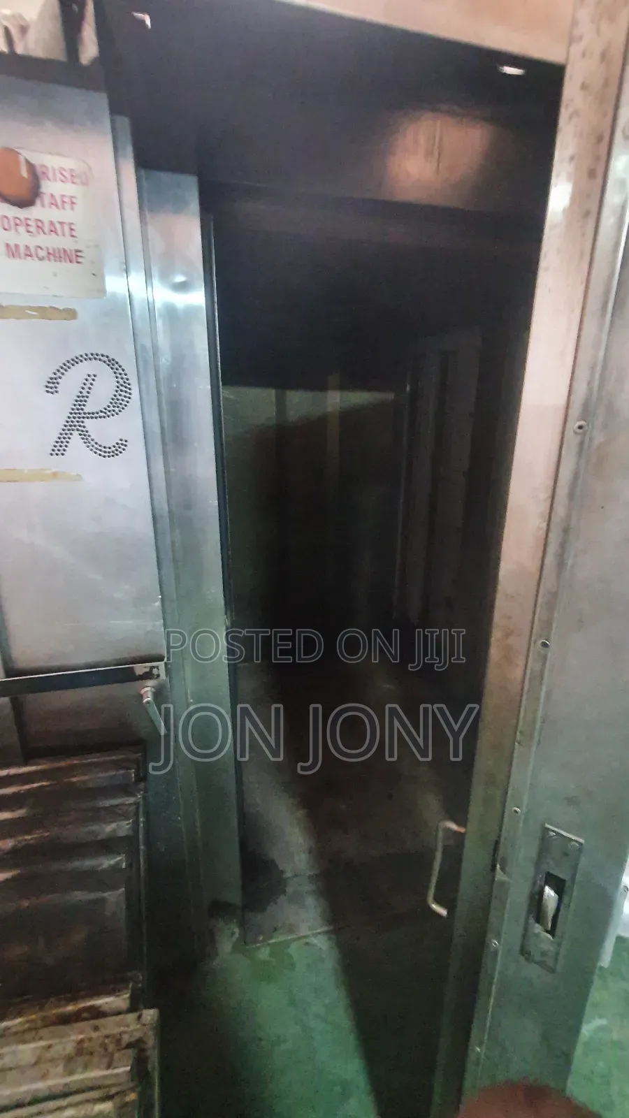 ሮተሪ ሬቨንት 624 ደብል ራክ ባለ 14 ፖትራ ስዊድን የተሰራ ዳቦ መጋገሪያ በጣም ጥሩ ይዞታላይ የሚገነኝ