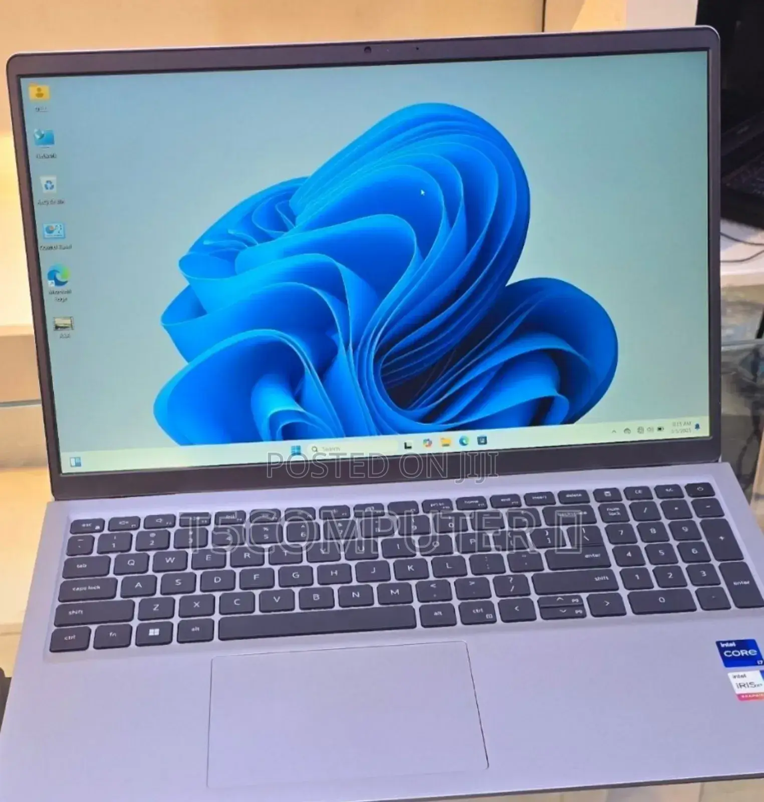 New Laptop Dell 16GB Intel Core I7 SSD 512GB