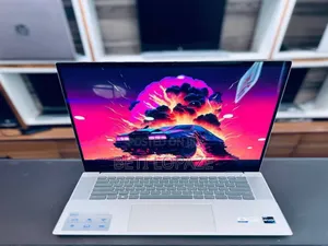 New Laptop Dell Inspiron 15 16GB Intel Core I7 SSD 1T