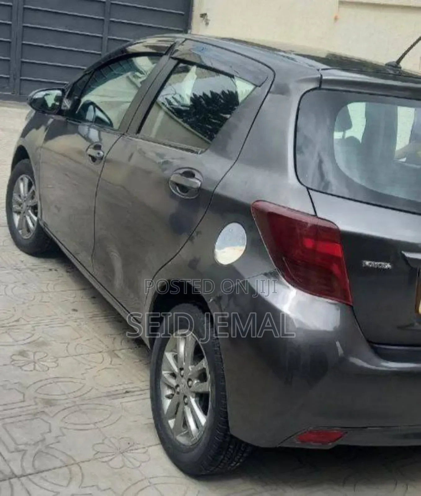 Toyota Yaris 2014 Gray