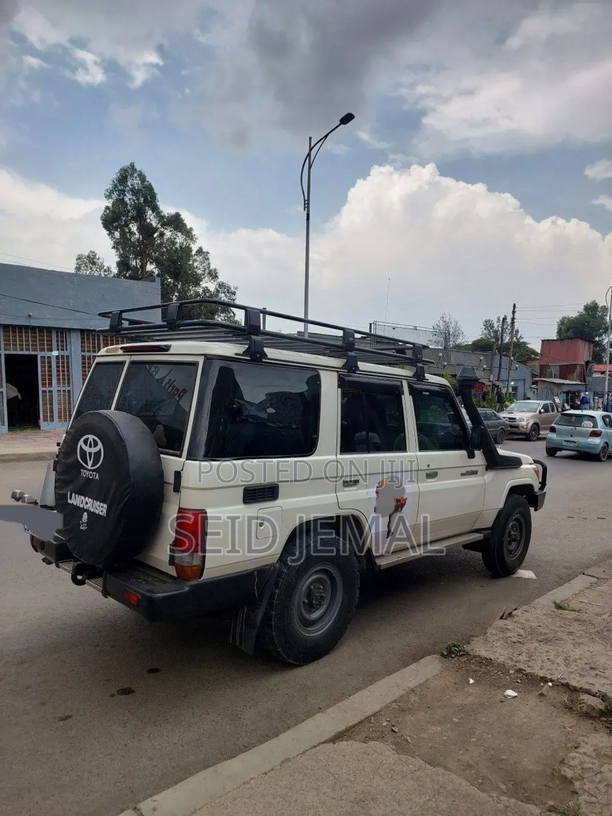 Toyota Land Cruiser 2019 White