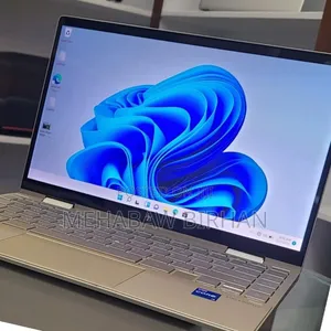 New Laptop HP Envy X360 8GB Intel Core I5 SSD 512GB