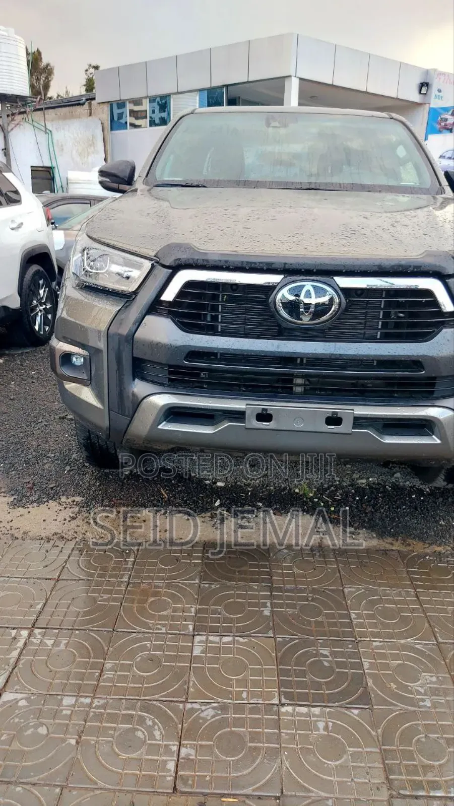 New Toyota Hilux 2022 Gray