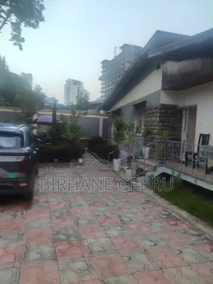 4 Bedroom Villa House Fernished Guest House for Rent