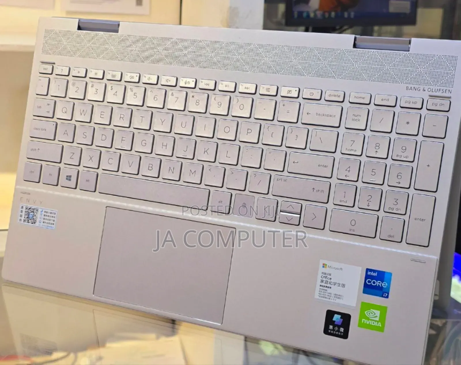 New Laptop HP Envy X360 16GB Intel Core I7 SSD 512GB