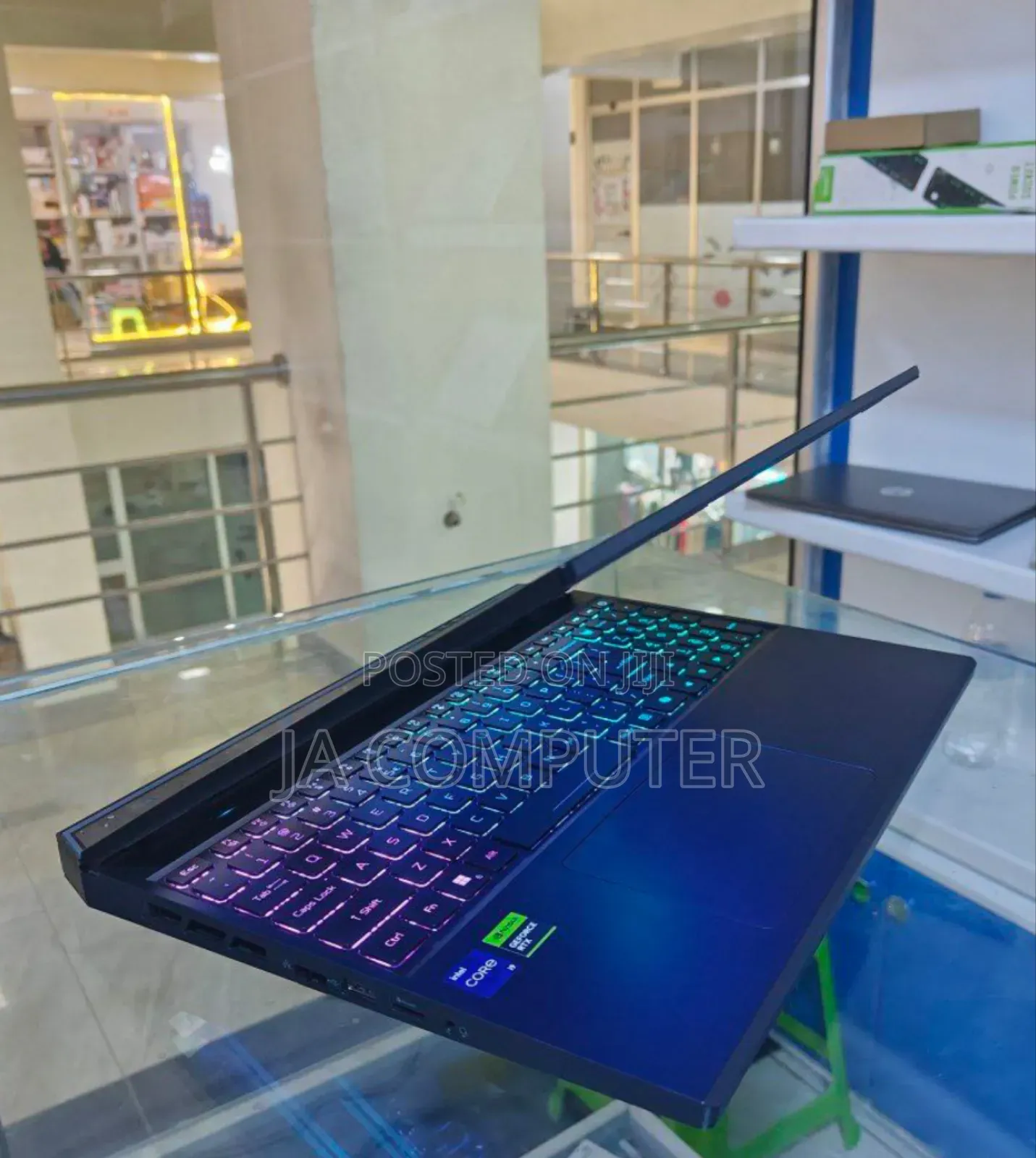 New Laptop Acer Predator Helios 300 16GB Intel Core I9 SSD 1T