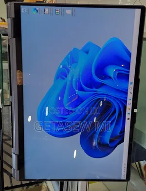 New Laptop Lenovo Yoga 7i 16GB Intel Core I7 SSD 1T