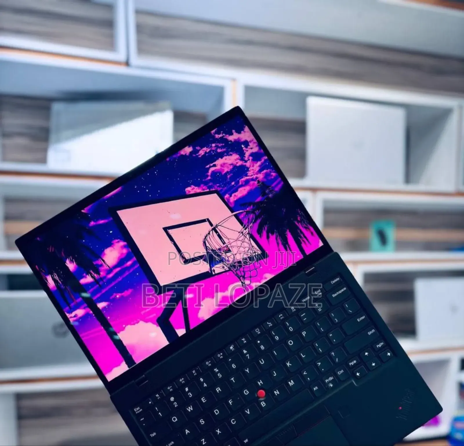 New Laptop Lenovo 16GB Intel Xeon SSD 512GB