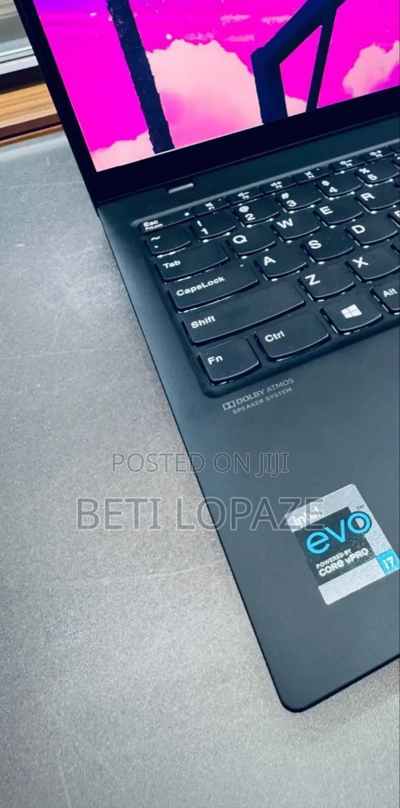 New Laptop Lenovo 16GB Intel Xeon SSD 512GB