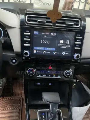 New Hyundai Creta 2023 Silver