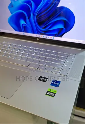 New Laptop HP Envy 15 16GB Intel Core I7 SSD 1T
