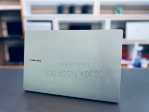 New Laptop Samsung Galaxy Book4 Ultra 16GB Intel Core I7 SSD 512GB