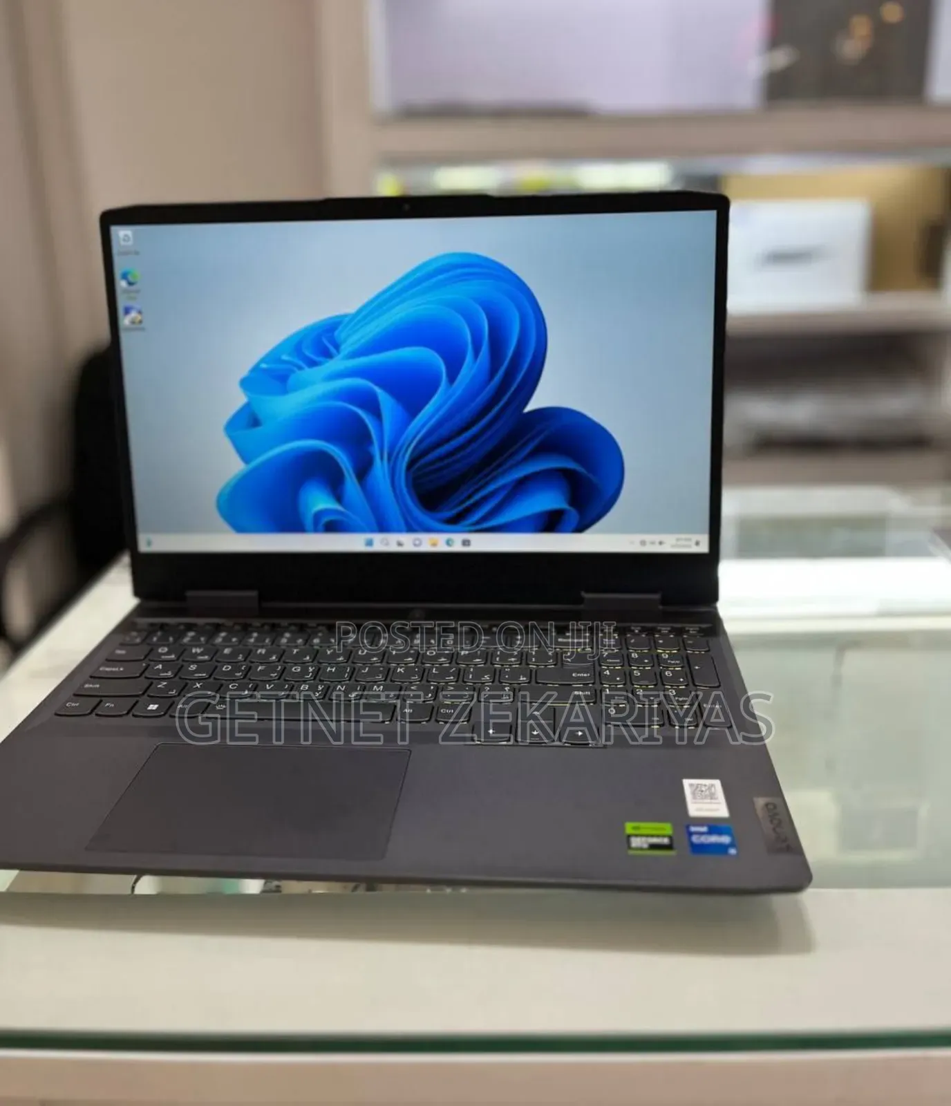 New Laptop Lenovo LOQ 15ARP9 16GB Intel Core I5 SSD 512GB