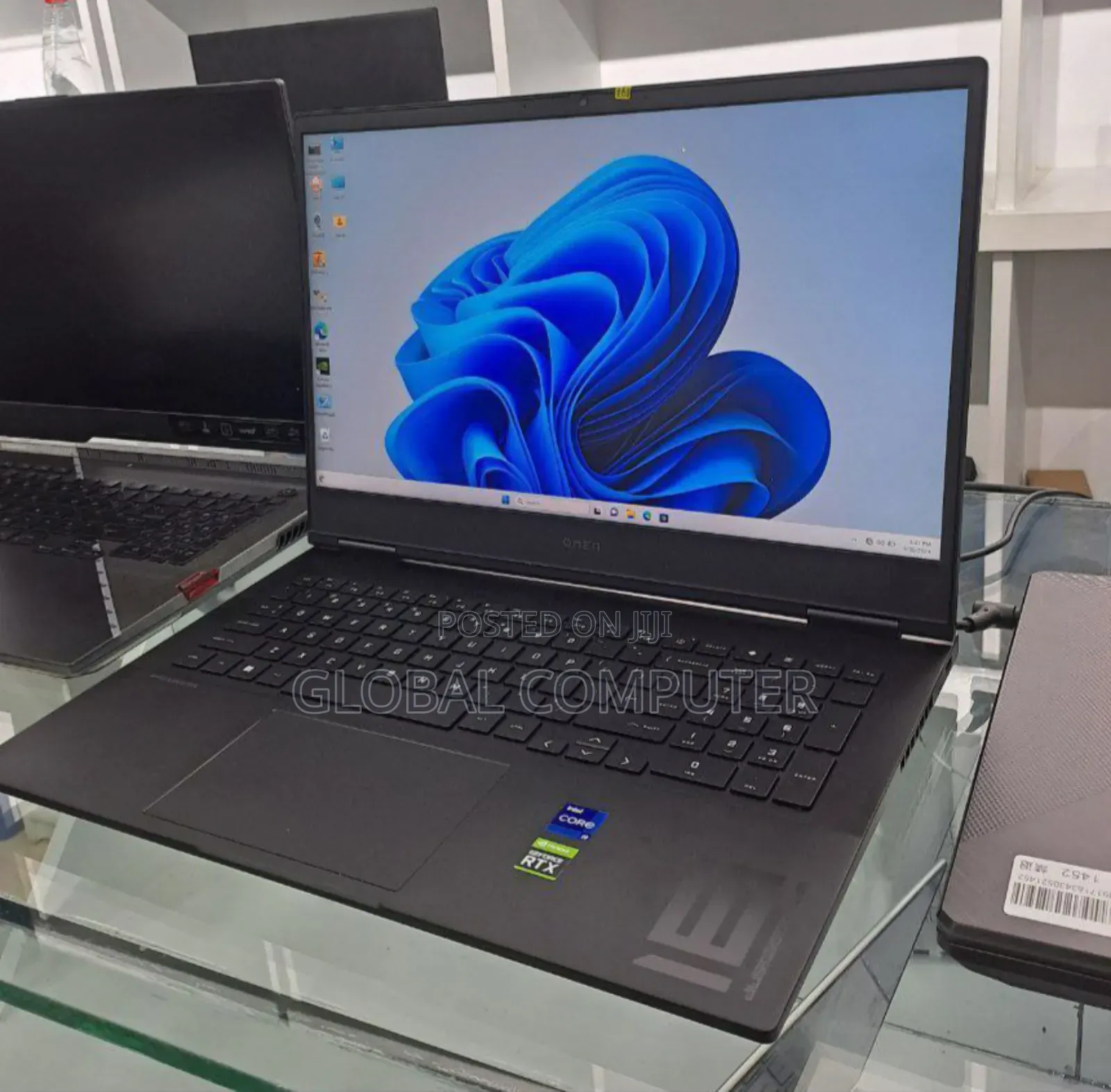 New Laptop HP Omen 17-An188nr 16GB Intel Core I9 SSD 1T