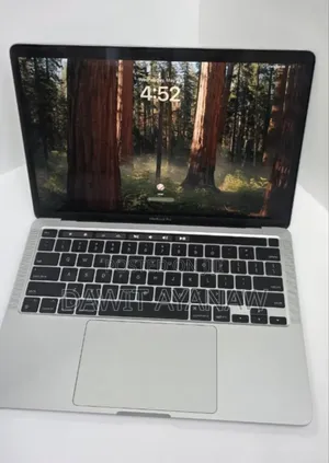 New Laptop Apple MacBook Pro 2022 M2 16GB Apple M2 SSD 1T