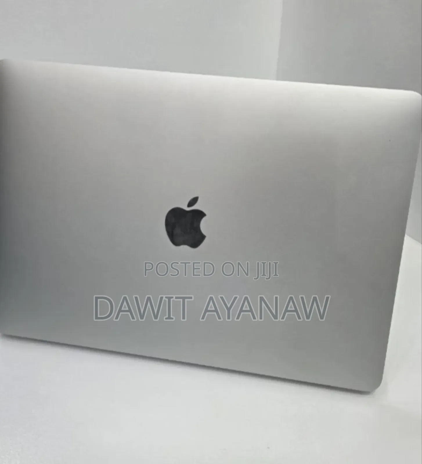 New Laptop Apple MacBook Pro 2022 M2 16GB Apple M2 SSD 1T