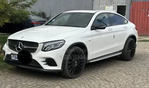 Mercedes-Benz GLC-Class 2018 Off white