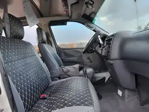 Toyota HiAce 2003 White