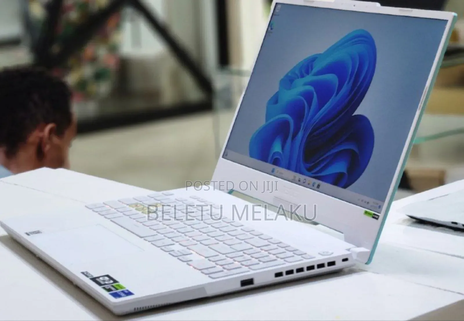 New Laptop Asus TUF Gaming F16 16GB Intel Core I7 SSD 512GB