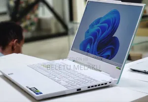 New Laptop Asus TUF Gaming F16 16GB Intel Core I7 SSD 512GB