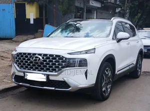 Photo - Hyundai Santa Fe 2024 Off white