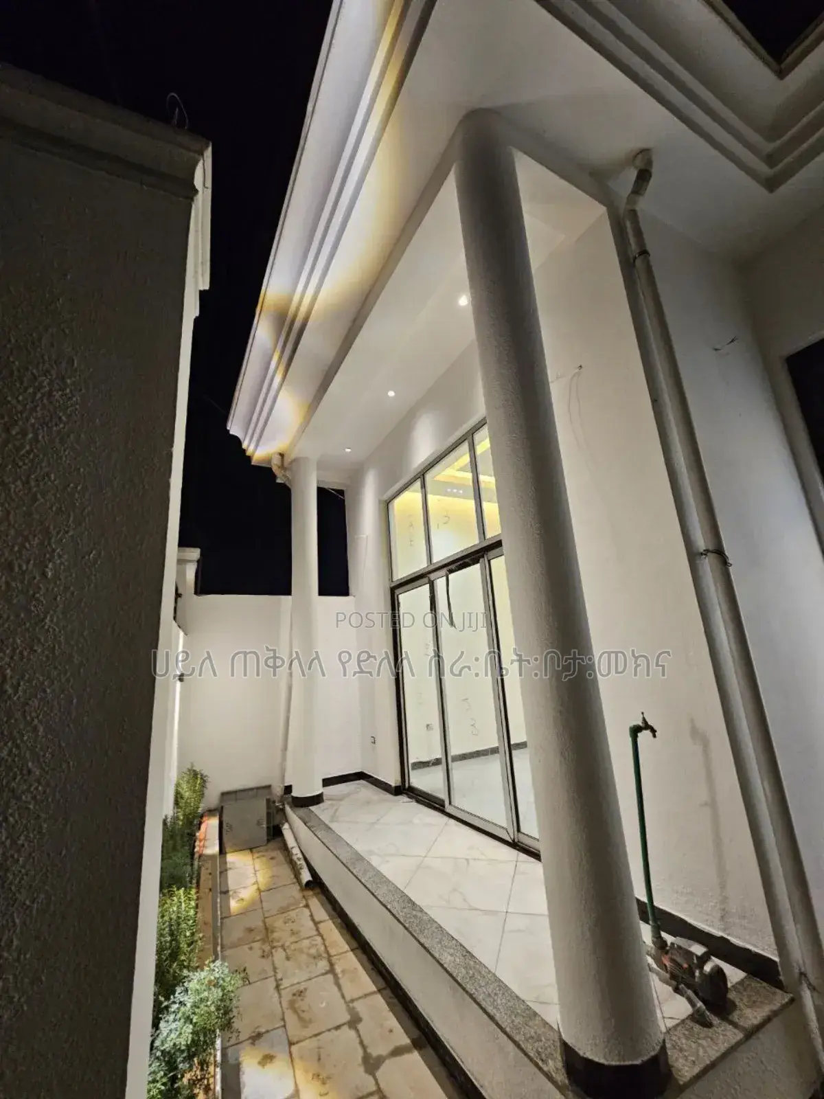 Furnished 3bdrm Villa in Ccd አካባቢ, Oromia-Finfinne for sale