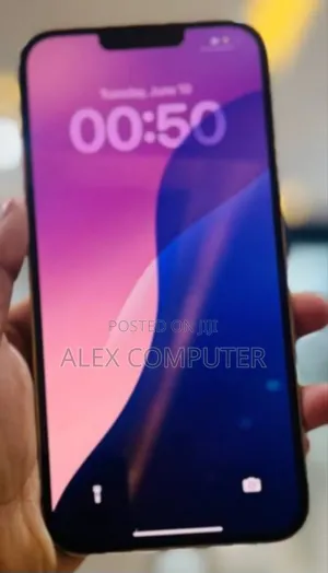 Photo - New Apple iPhone 13 Pro Max 256 GB Gold