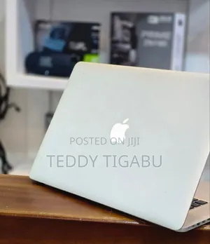 New Laptop Apple MacBook Pro 16GB Intel Core I7 SSD 256GB