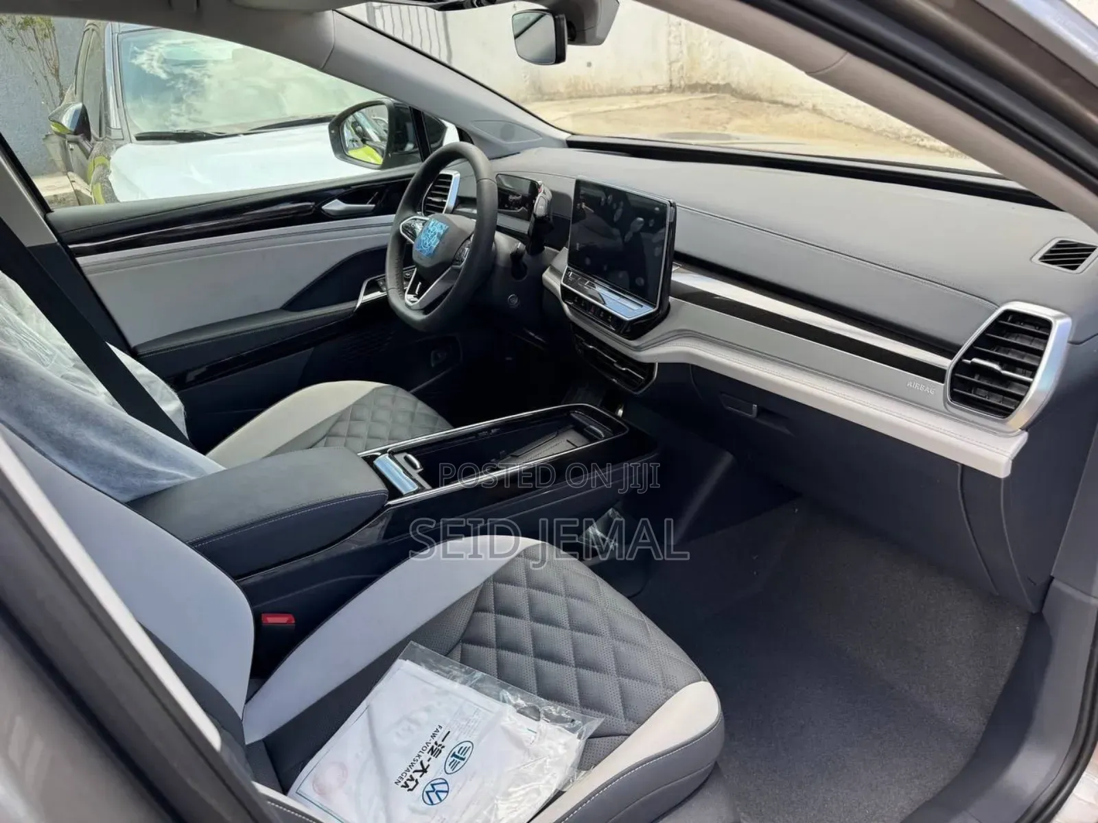 New Volkswagen ID.6 2024 Silver