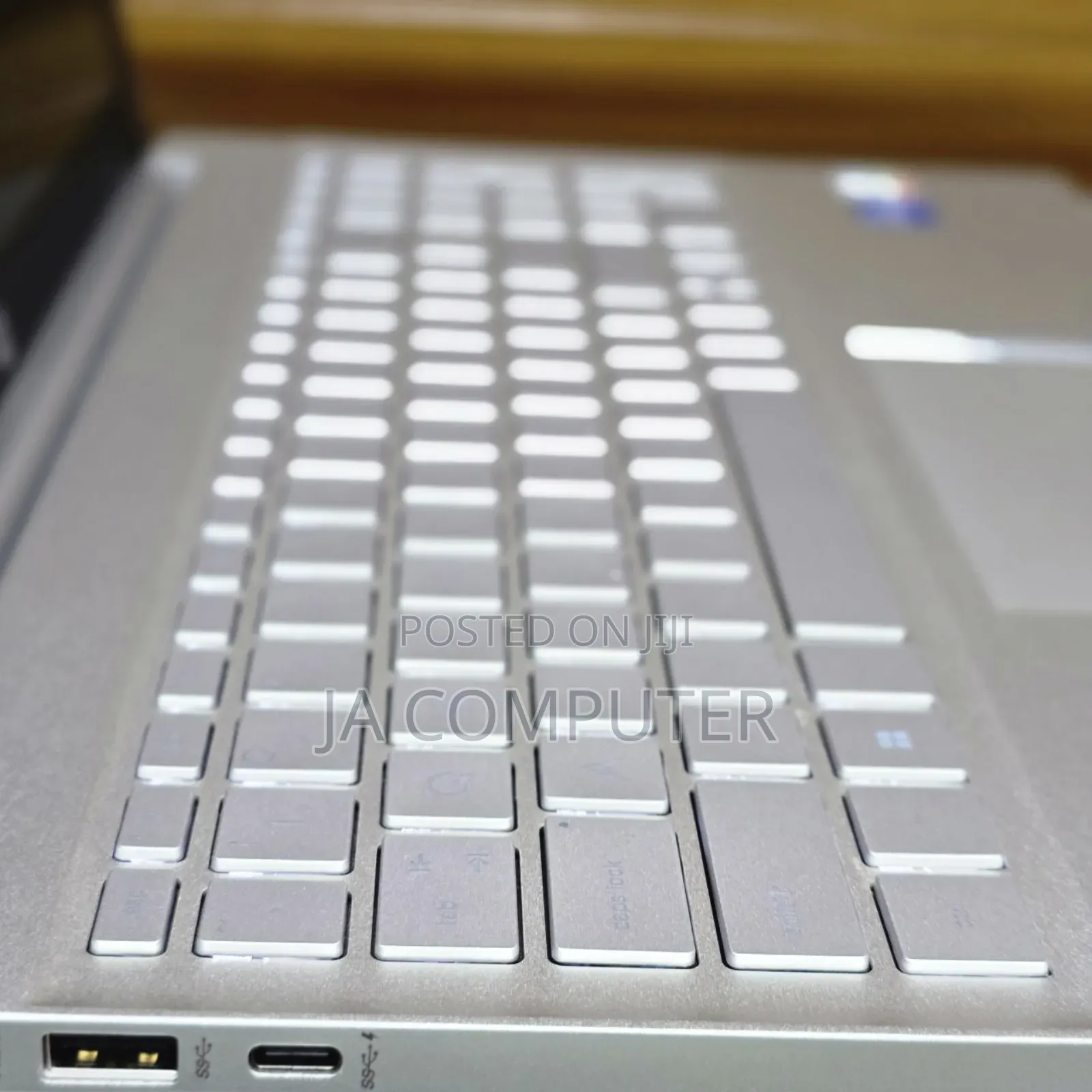 New Laptop HP Pavilion 15 8GB Intel Core I5 SSD 512GB