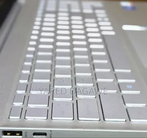 New Laptop HP Pavilion 15 8GB Intel Core I5 SSD 512GB