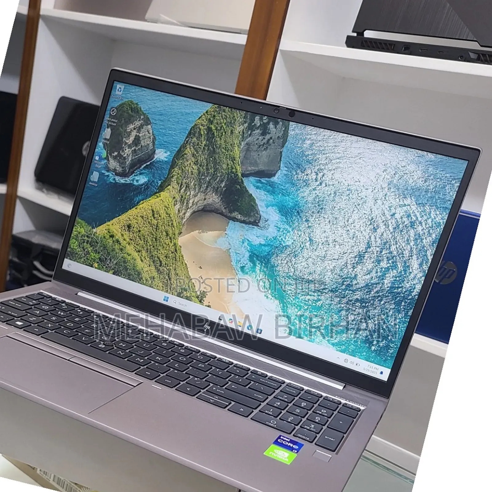 New Laptop HP Zbook Studio G7 16GB Intel Core I7 SSD 512GB