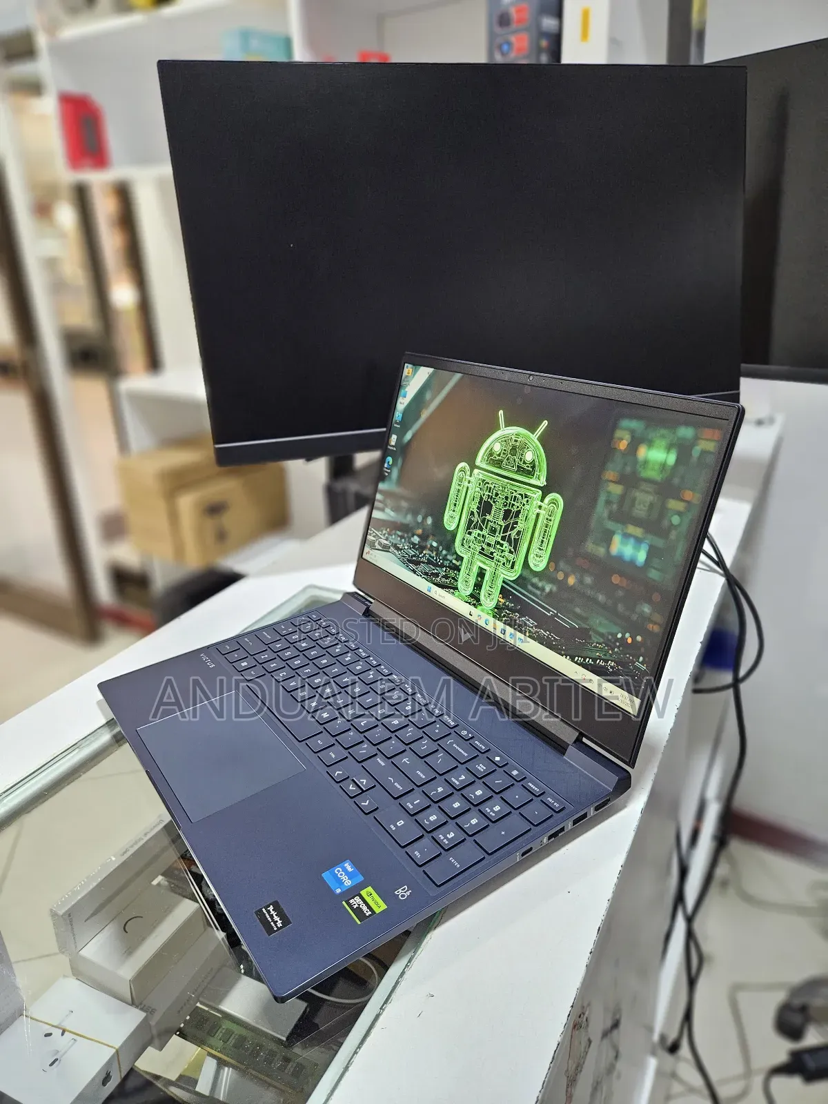 New Laptop HP Victus 15 16GB Intel Core I5 SSD 512GB