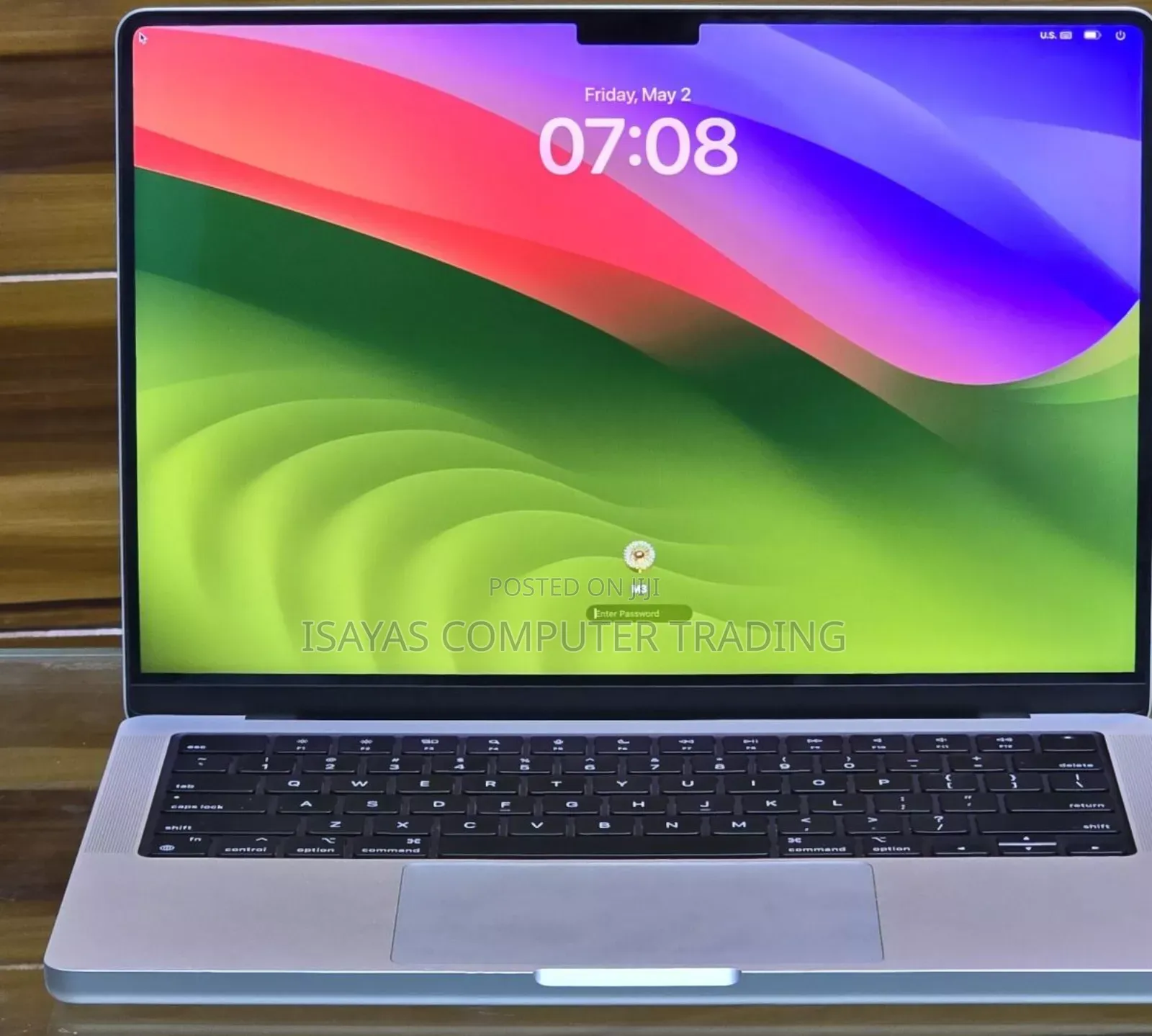 New Laptop Apple MacBook Pro M1 8GB SSD 512GB