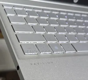 New Laptop HP Pavilion 15 8GB Intel Core I5 SSD 512GB