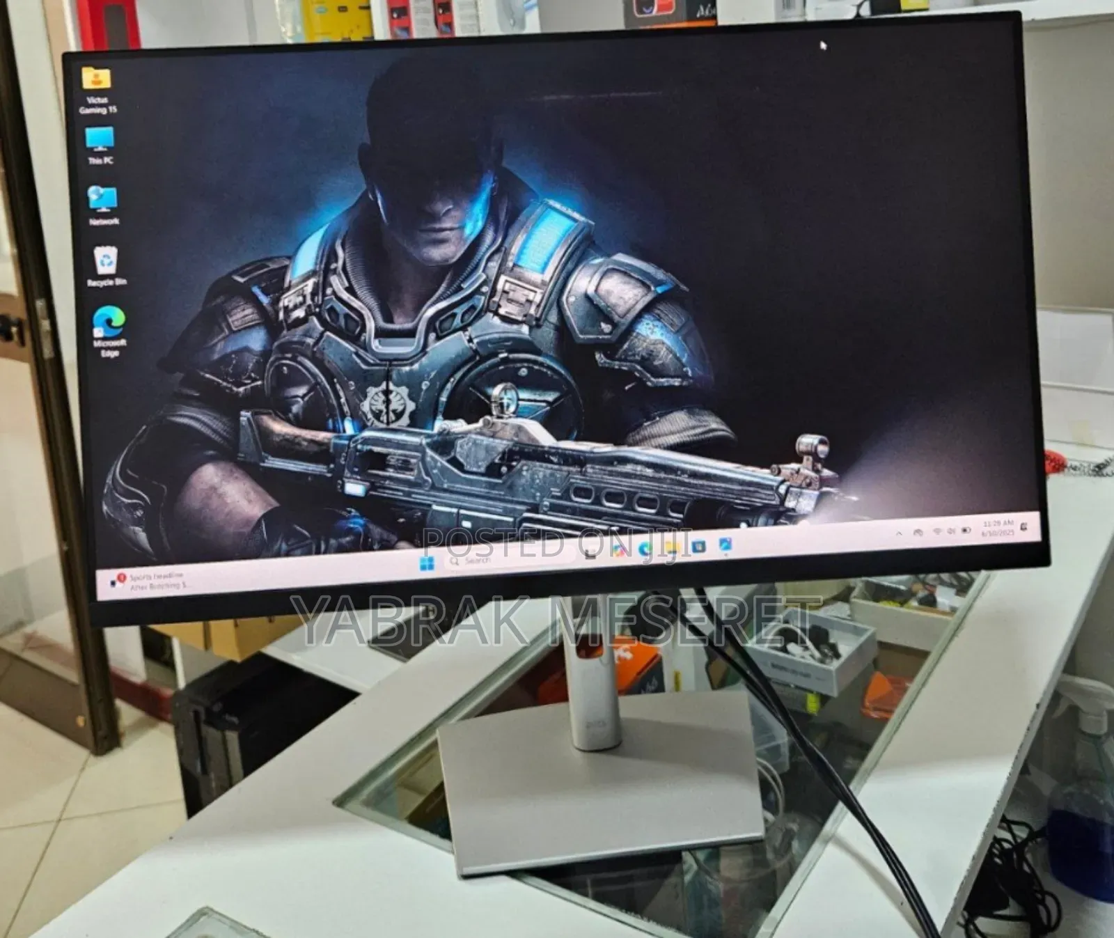 New Dell 27" Inch Frameless Monitor Frameless 27" Inch