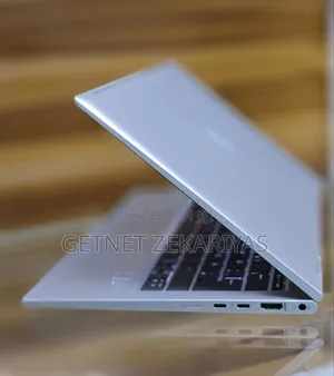 New Laptop HP EliteBook 830 G7 16GB Intel Core I5 SSD 512GB