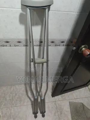 Photo - Aluminium Crutches吨٠personal Care/Orthopedics/Crutches