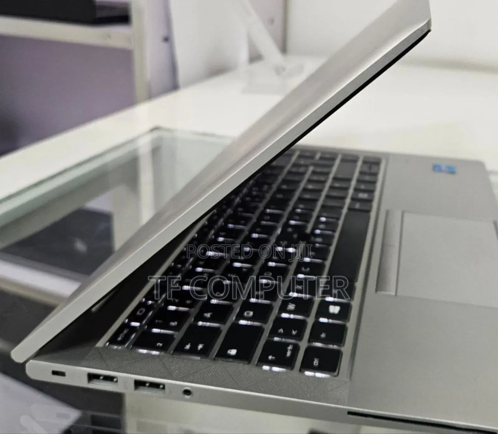 New Laptop HP EliteBook 840 G8 16GB Intel Core I5 SSD 512GB