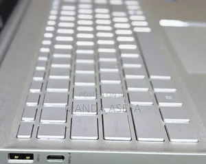 New Laptop HP Pavilion 15 8GB Intel Core I5 SSD 512GB