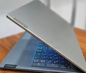 New Laptop Lenovo ThinkBook 15 8GB Intel Core I5 SSD 256GB