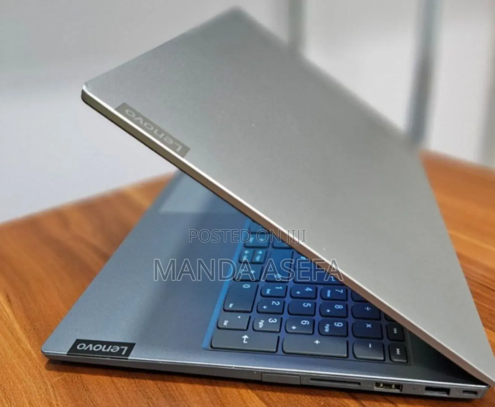 New Laptop Lenovo ThinkBook 15 8GB Intel Core I5 SSD 256GB