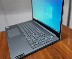 New Laptop Lenovo ThinkBook 15 8GB Intel Core I5 SSD 256GB