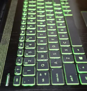 New Laptop HP Pavilion 15 8GB Intel Core I5 SSD 1T