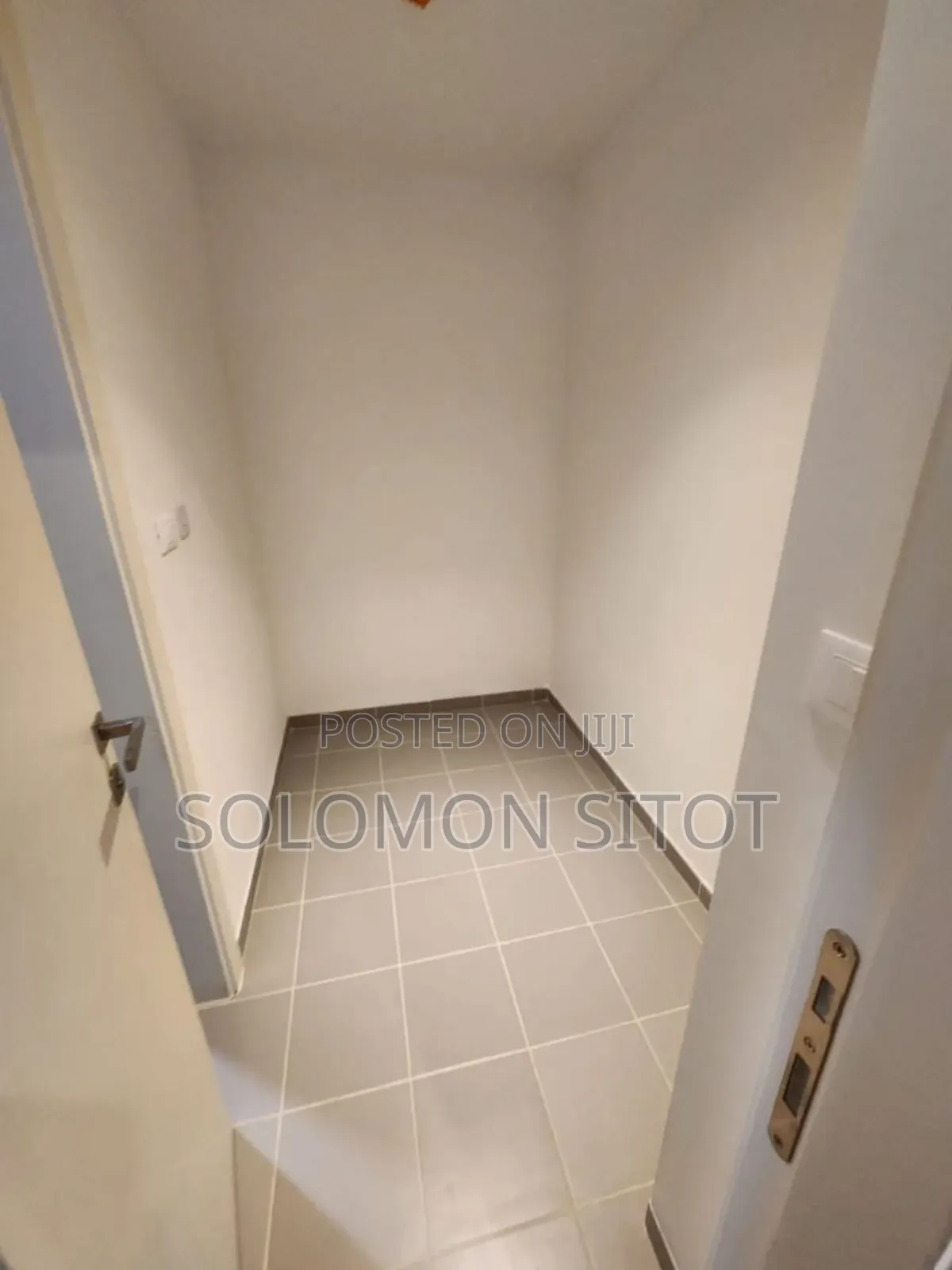 Furnished 3bdrm Apartment in Luxury Apartment, Kirkos for rent