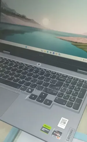 New Laptop Lenovo LOQ 15ARP9 16GB AMD Ryzen 7 SSD 512GB